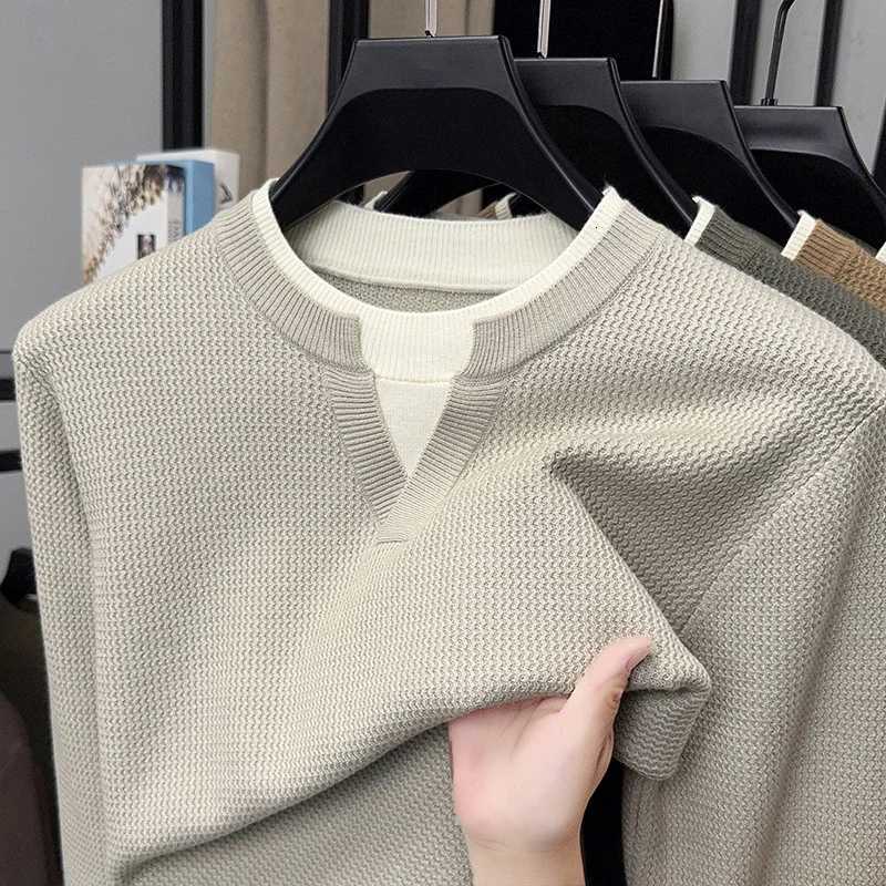 High quality two-color round neck sweater mens autumn winter new trend simple solid color Korean youth casual warm knit pulloveT251103