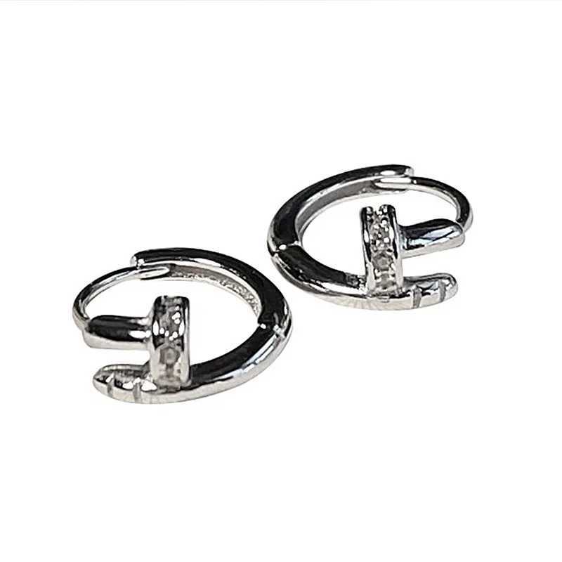 Luxurious cubic zirconia sparkling nail ring earrings suitable for women trending in gold and silver Y2K earplugs and earrings jewelry gifts Y250401