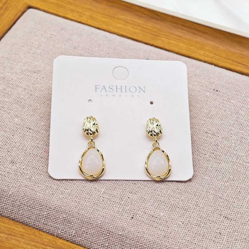Irregular Fold Water Drop Dangle Earrings for Female Geometric Pendant Ear Wedding Jewelry Gift C251103