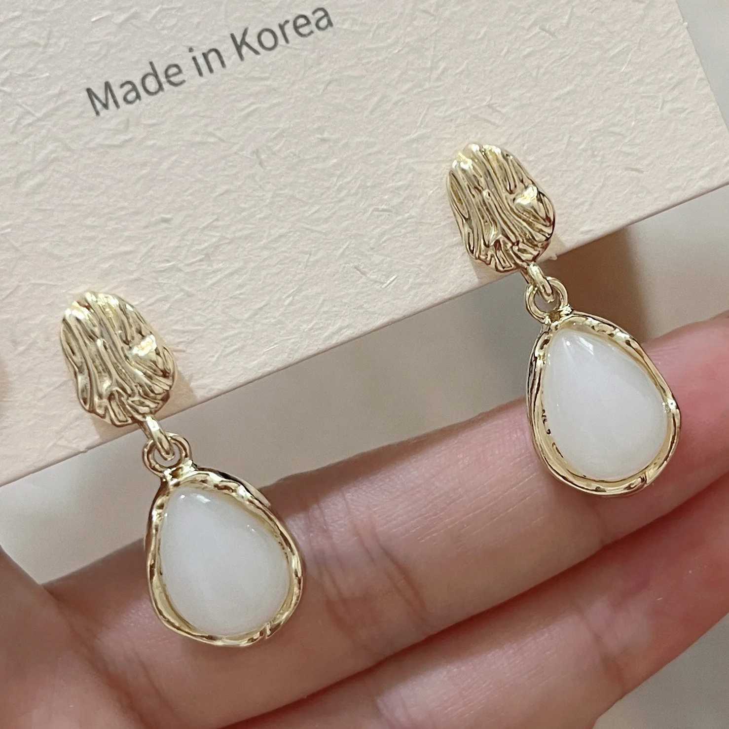 Fashion Water Droplet Dangle Earrings for Women Geometry Metal Opal Drop Earrings Vintage Trendy Wedding Party Jewelry Gift C251103