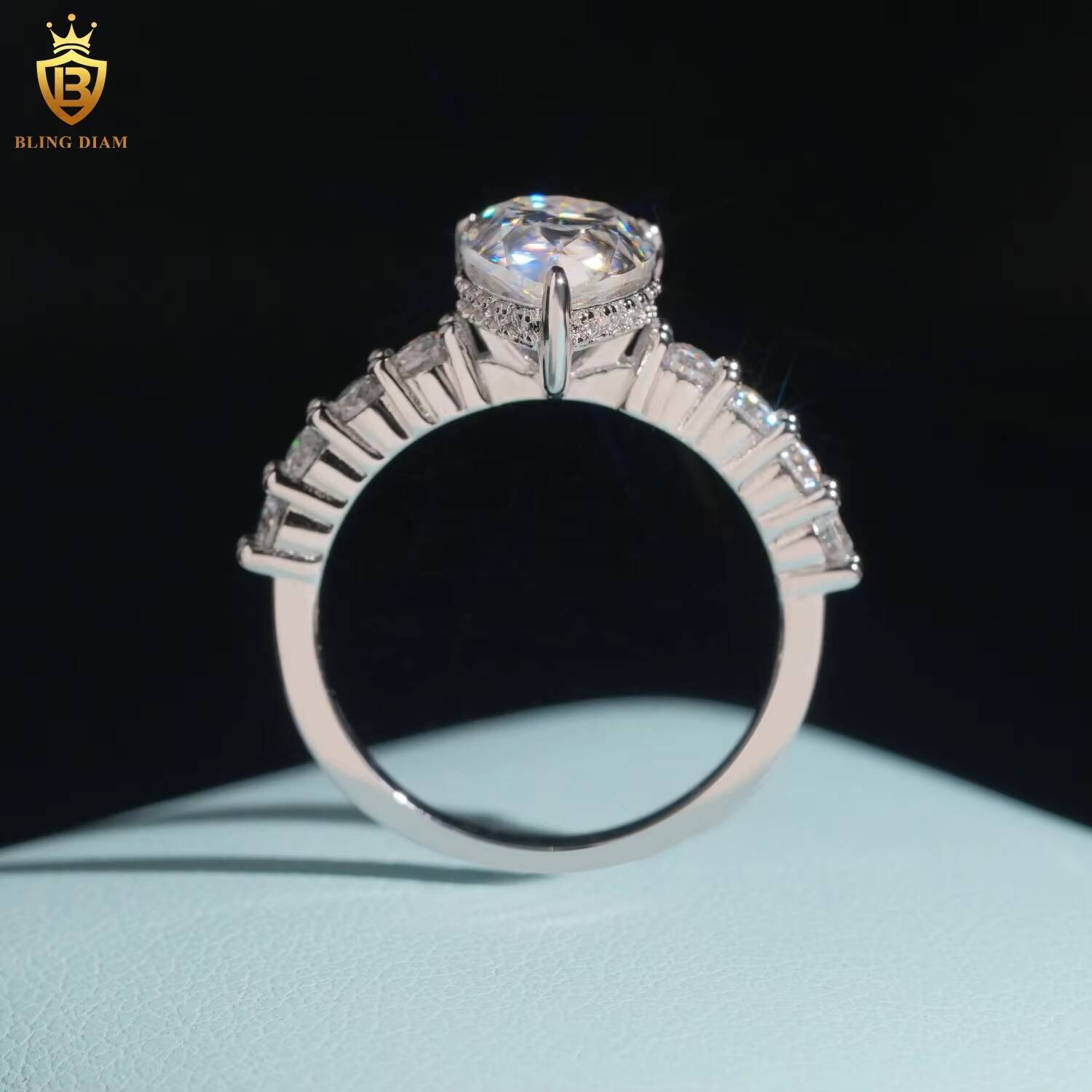 Fashion Fine Jewelry Sterling Silver 925 VVS Moissanite Diamond Engagement Rings in Stock with GRA Certificate