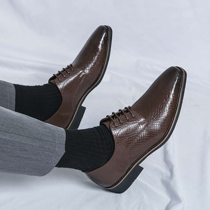2024 Large Sizes, New Leather Fashion Business Trends, Dress Shoes, British Style, Men's Wedding