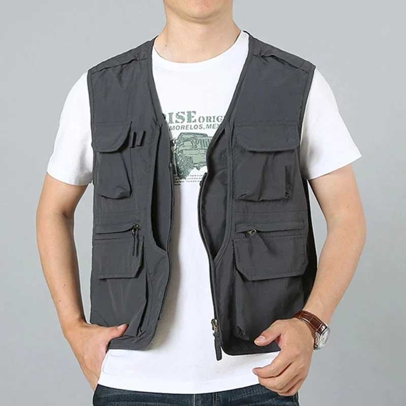 6XL Summer New Outdoor Vest Men Utility Tactical Multi-pocket Vest Techwear Outdoor Hiking Fishing Photography Safari Cargo Vest X250403