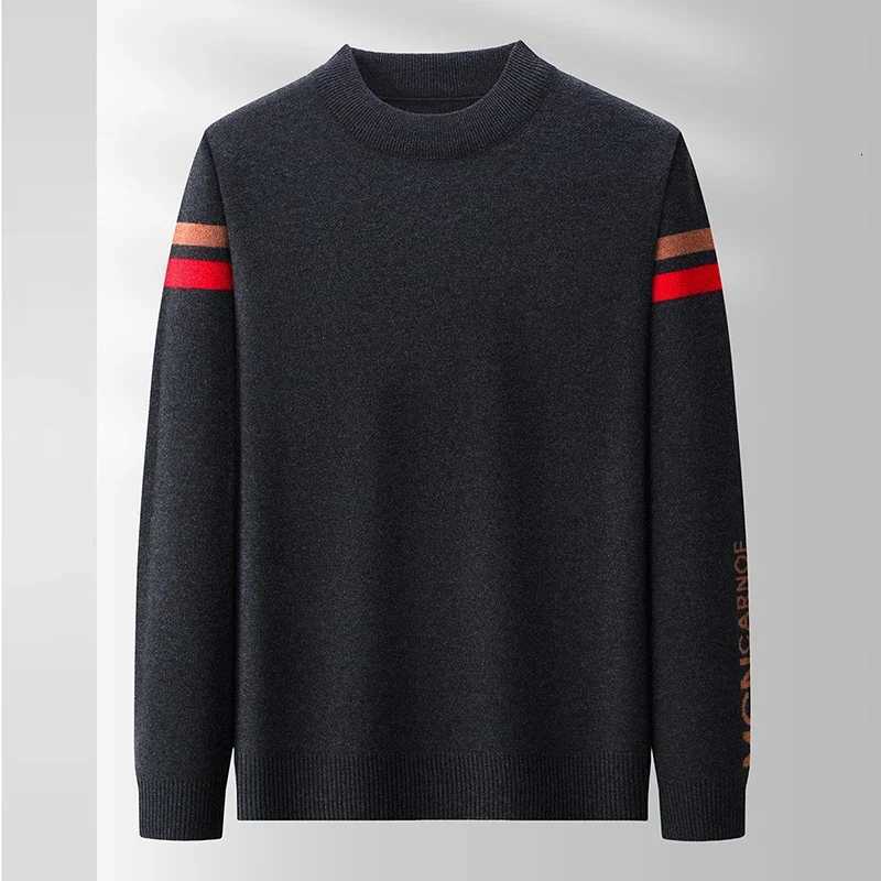 New Autumn and Winter Mens Casual and Fashionable Long Sleeved Round Neck Knitted Sweater Warm and Versatile TopT251103
