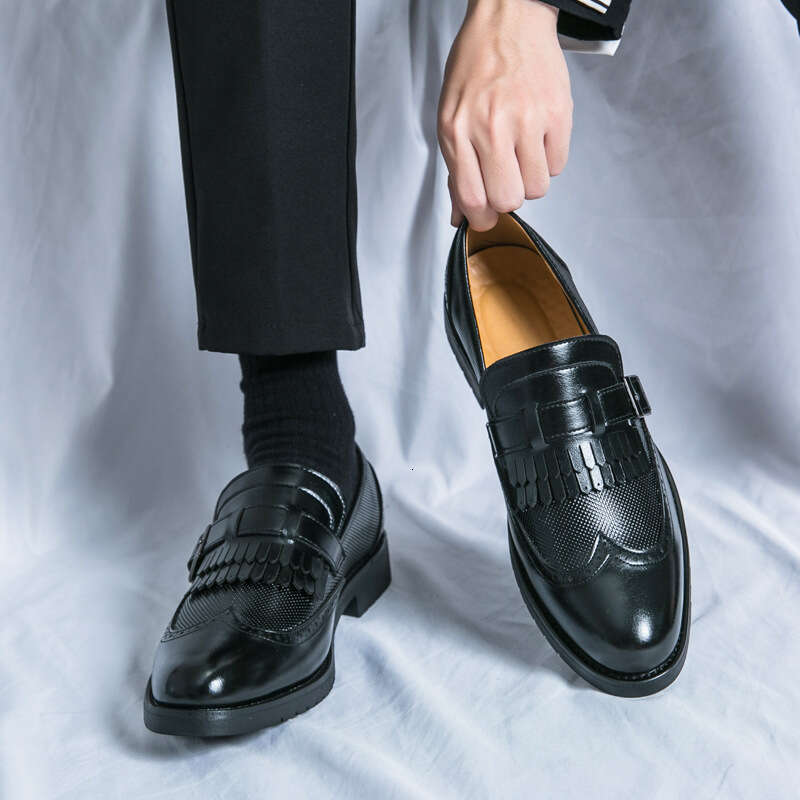 Large men's tassel leather shoes, sizes 38-48, 2024 Spring and Autumn new business formal wear, one step groom's wedding shoes