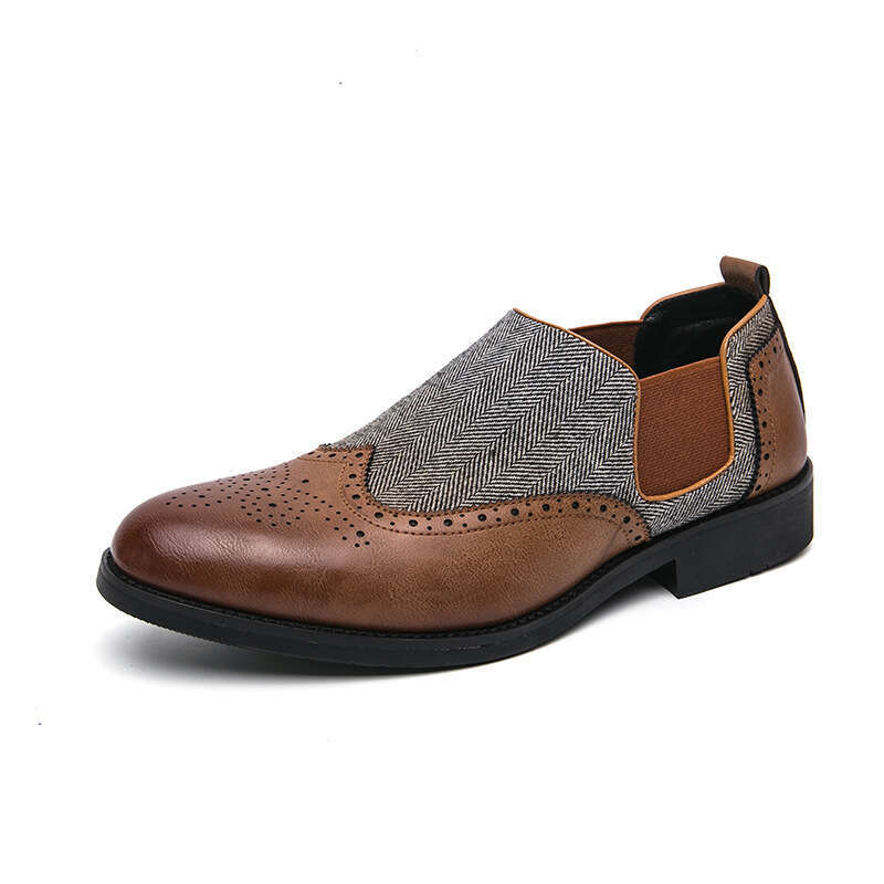 Large size English Block carved leather 2024 Spring and Autumn new fabric splicing trendy men's shoes