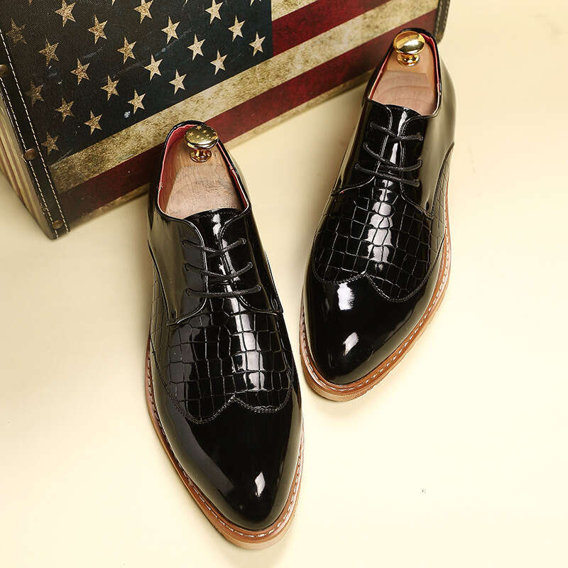 2024 Men's Large Size Spring and Autumn New Casual Fashion Block Small Leather Shoes Korean Edition Trend