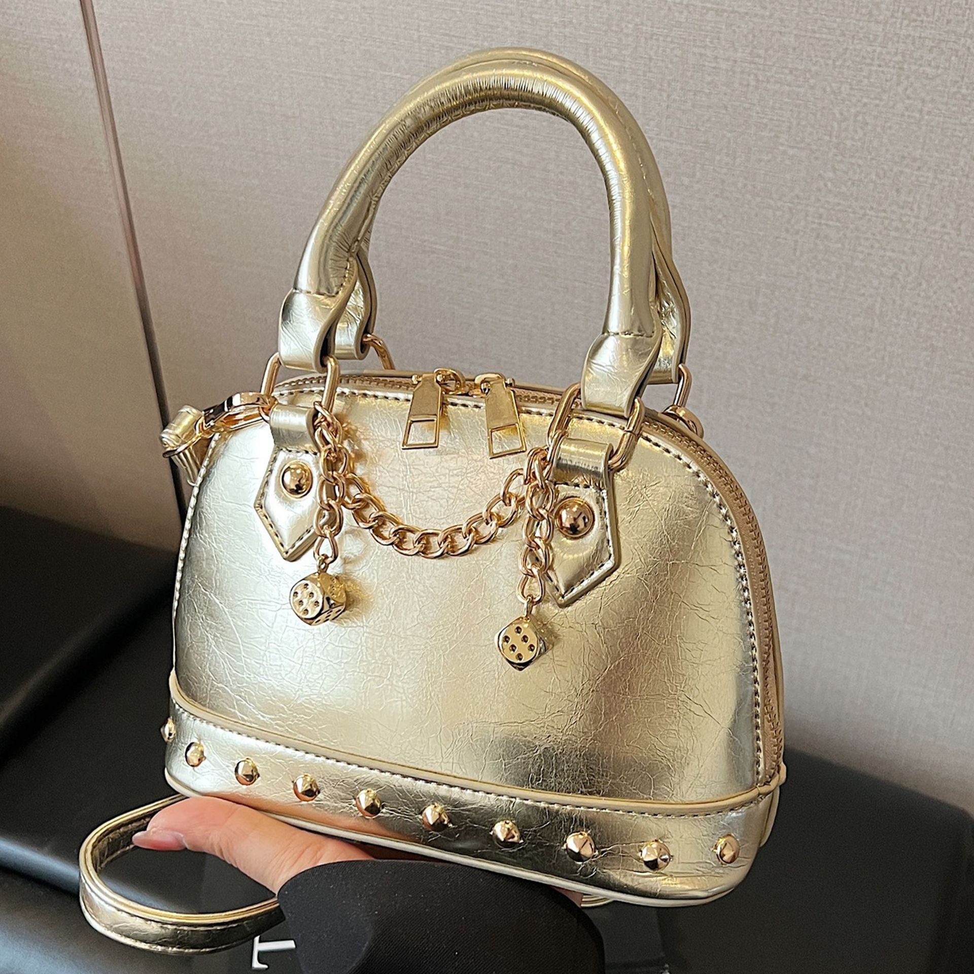 TB BHULAMTE designer's new multi-functional commuter women's bag, retro high-end shoulder bag, luxurious shell bag crossbody bag