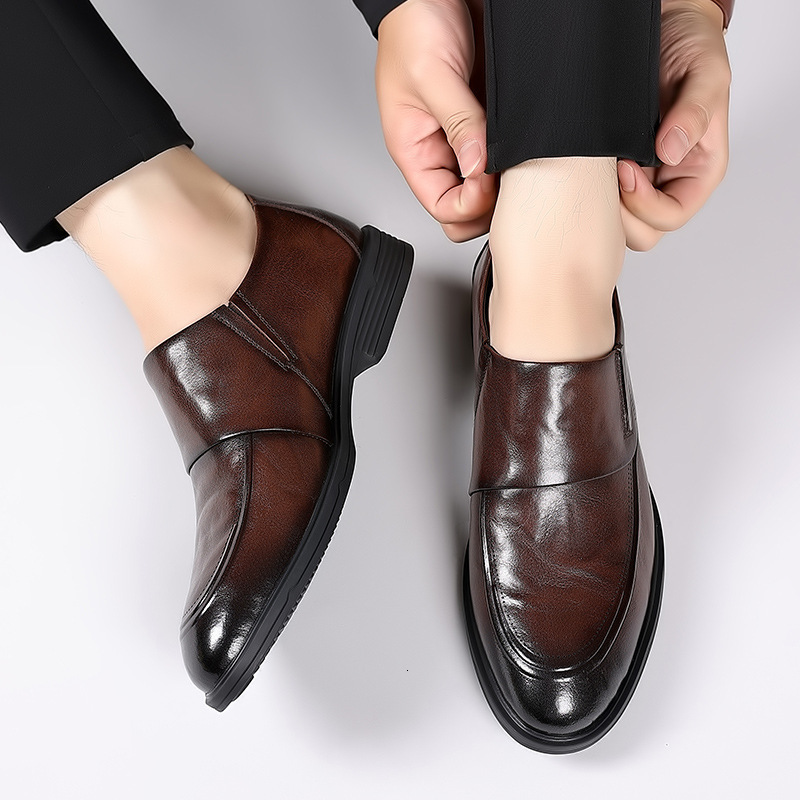Mens Shoes Autumn Collection Mens British Business Casual Leather Shoes Trend Four Seasons Pointed Lefu Shoes One Step Stepping 230720