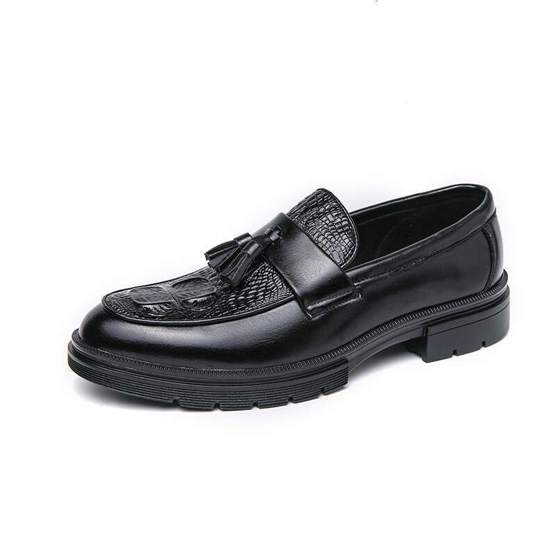 Large size tassel leather shoes for men, 2024 Spring and Autumn New Business Formal Crocodile Pattern One Step Men's Shoes, sizes 38-46