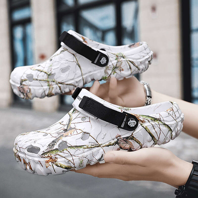 Men's summer travel hollowed out beach shoes in large size, breathable thick soled, perforated shoes, two on, with toe caps, casual sandals