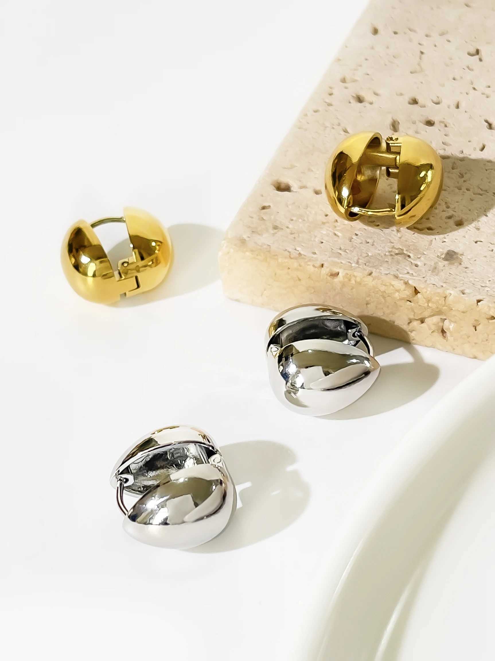 Perisbox Trendy 316L Stainless Steel Waterproof Hoop Earrings Solid Gold PVD Plated Double Face Droplet Womens Earring Jewelry C251103