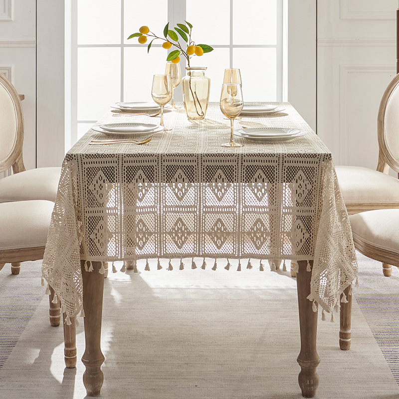 Retro pastoral style openwork crochet tablecloth, rectangular or round, suitable for dining tables, coffee tables, cabinets, and home use. CN8E01