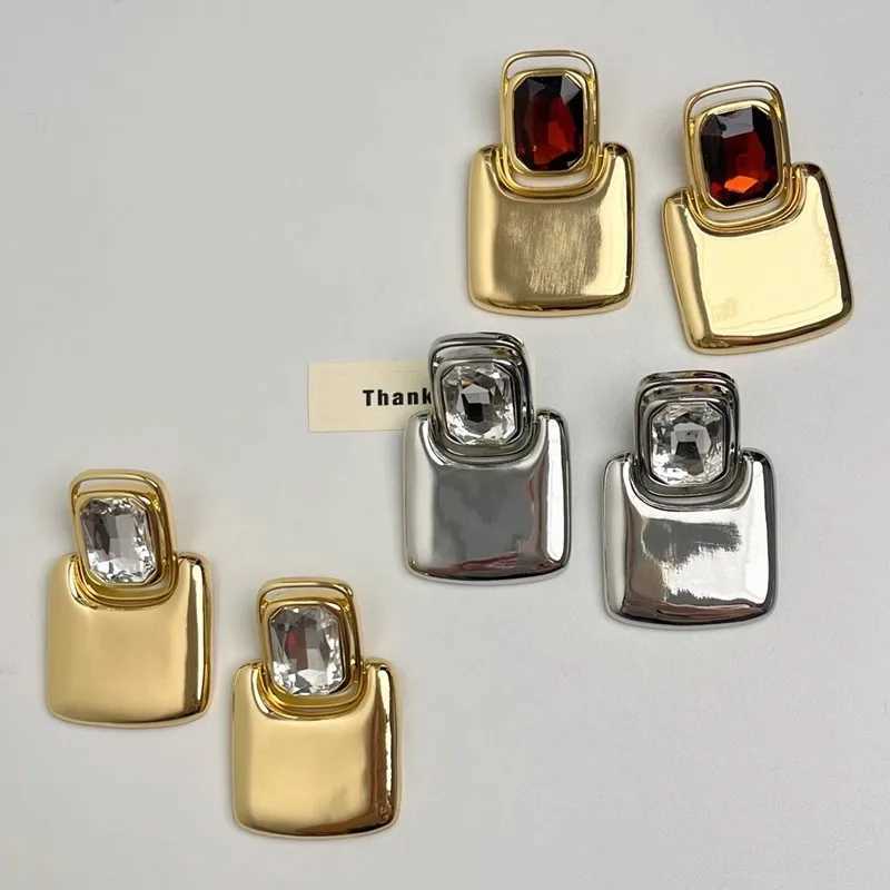 Vintage Exaggerated Metal Square Geometric Crystal Earrings European and American Womens Personalized Party Heavy Jewelry Y250401