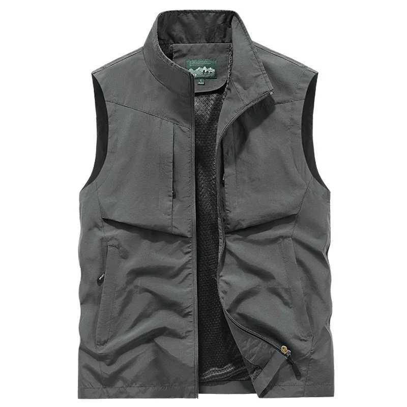 Plus Size 6XL 7XL 8XL Mens Mesh Fishing Vests Lightweight Joggers Sports Sleeveless Jackets for Travel Climbing Hiking Waistcoat X250403
