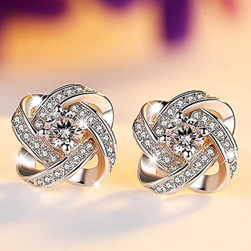 Huitan Delicate Design Stud Earrings Women Wedding Ceremony Accessories with WhitePurple Zirconia Exquisite Lady Chic Jewelry C251103