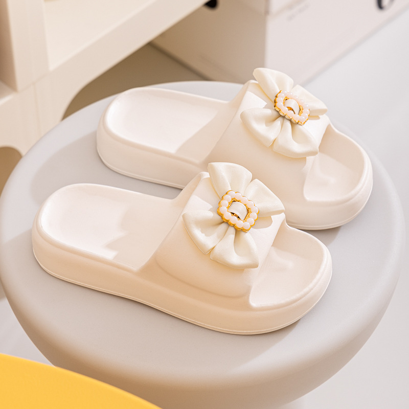 Free shipping new slippers women trendy fashionable butterfly bow lightweight simple beach outdoor indoor slippers