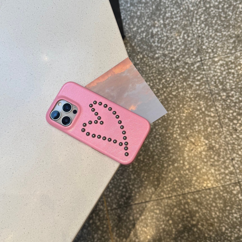 Rivet Heart Phone Case Suitable for iPhone 17/16 Pro Max Fashionable iPhone 15/14 Pro Simple Shockproof
