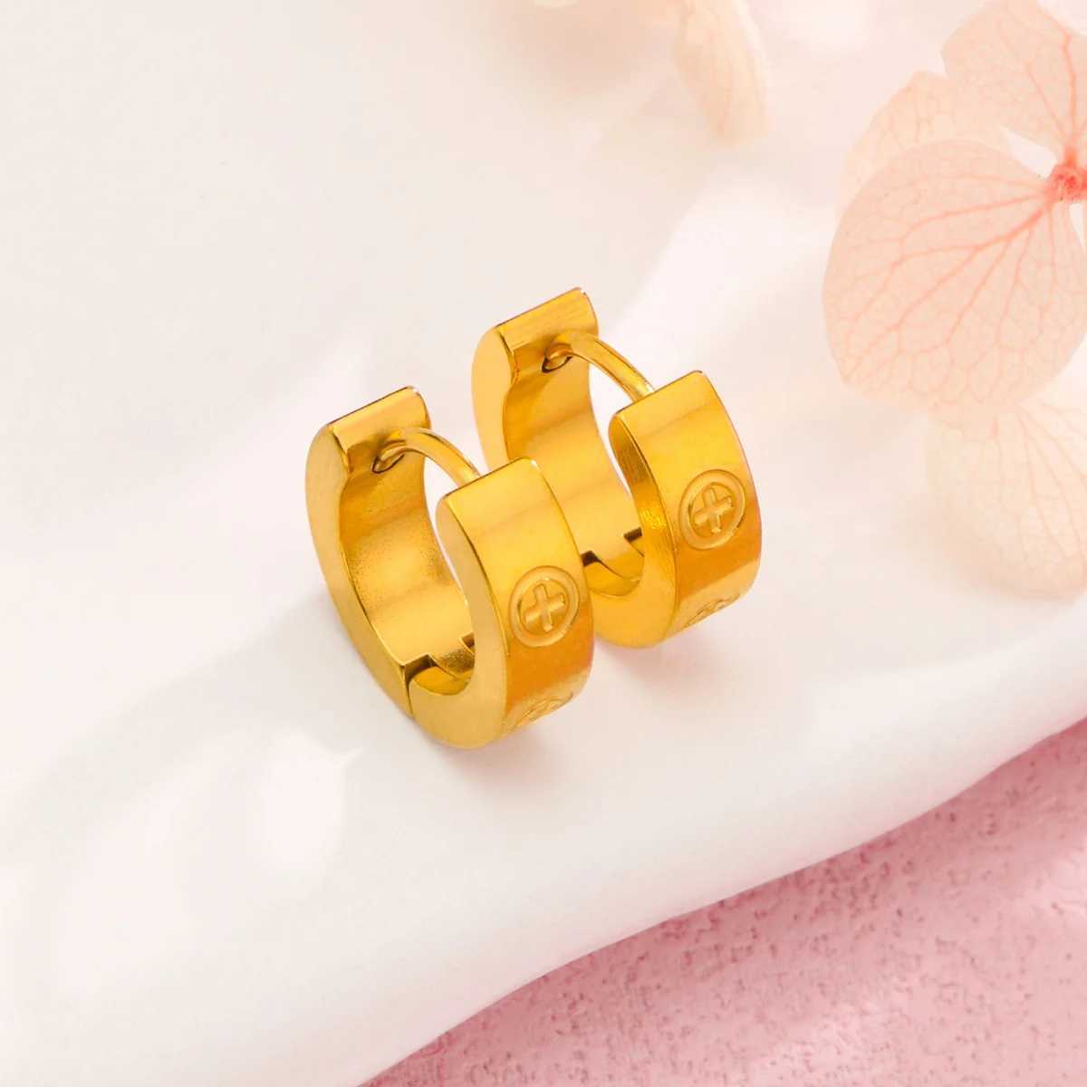 1pair2pcs Fashionable Gold Color Cross Stainless Steel Earrings Classic Womens Earrings And Jewelry C251103