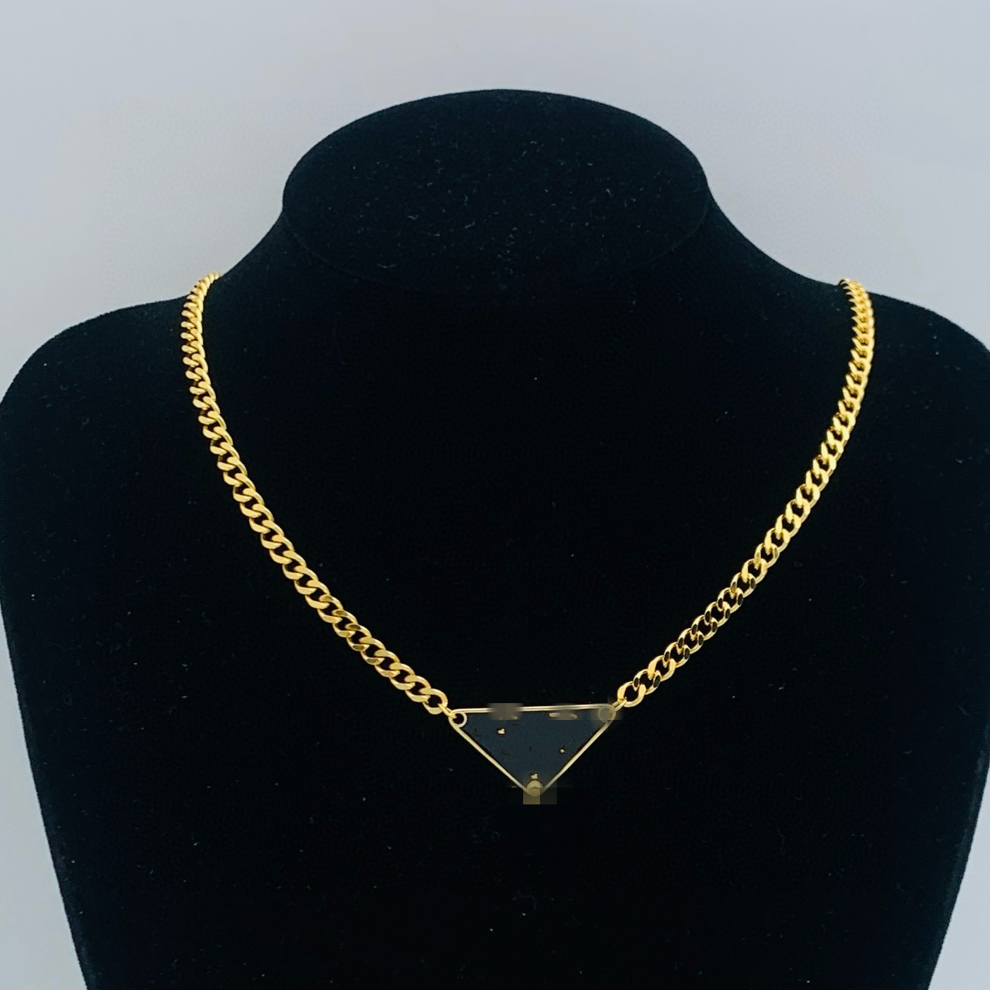 Hip hop luxury designer girls boys black tri-angle heart thick chain pendant P choker necklace 18K Gold Silver branded engrave back women men wedding Jewelry