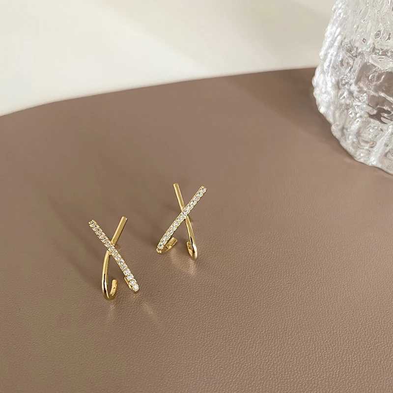 2025 New Design Metal Zircon Cross X Gold Colour Earrings For Woman Elegant Accessories For Korean Fashion Jewelry Party Girls C251103