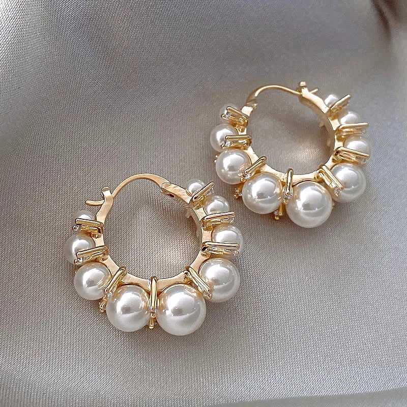 Light Luxury Temperament Elegant Imitation Pearl Hoop Earrings For Women Fashion Sweet Metal Jewelry Party Gifts Y250401