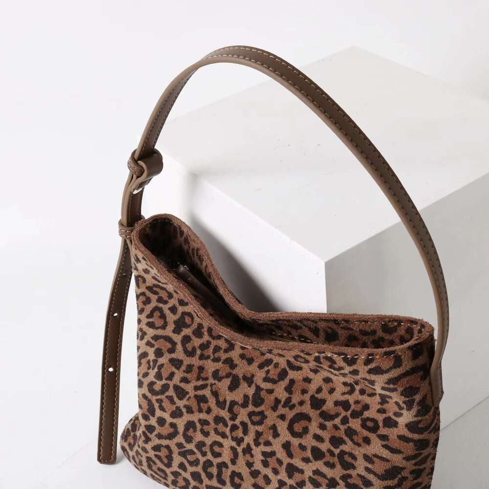 Luxury bag designer new fashion leopard print suede leather small tote bag niche high-end handbag cross-body D bag