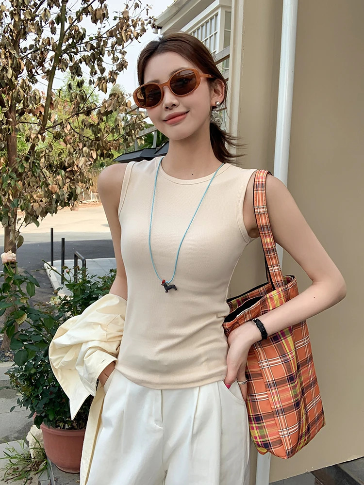 2025 womens vest sexy shoulder Oneck solid knit casual sports basic elastic 250403e