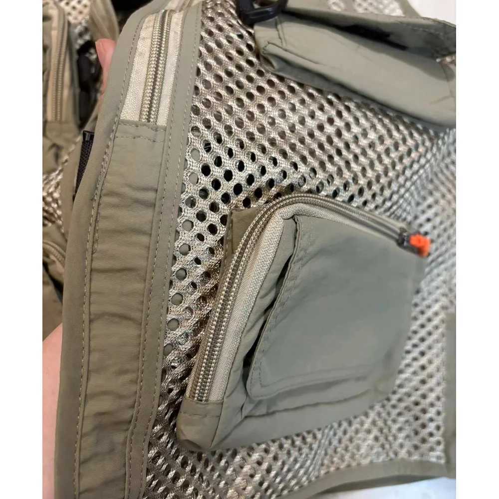 Multiple Pockets Outdoor Vest Men Japanese Korean Streetwear Fashion Loose Causal Cargo Vest Sleeveless Jacket Waistcoat for Men X250403