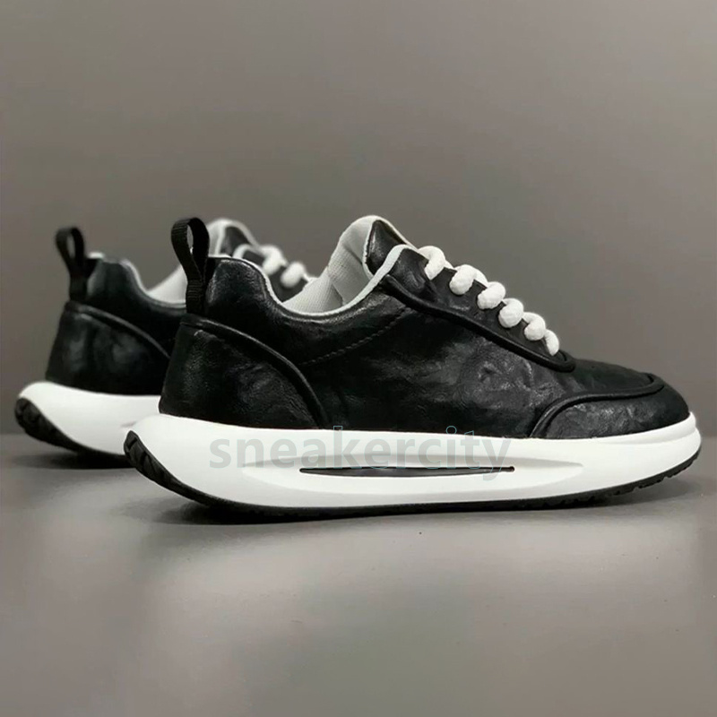 New Thick-Sole Mens Shoes Anti-Slip Soft-Sole Sneakers Casual Leather Upper Solid Color Versatile Height-Increasing Business Shoes Size 39-44