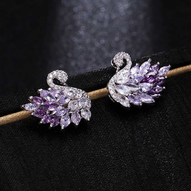 New Exquisite Super Sparkling Light Luxury Full Zirconia Swan Earrings Classic Versatile Fashion Style Earrings C251103
