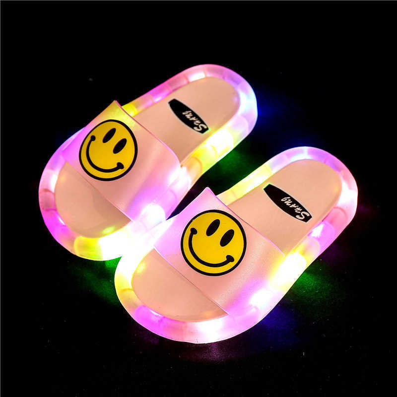Internet celebrity new glowing childrens slippers cartoon smiling face flashing one line dragging girls anti slip luminous shoes J250403