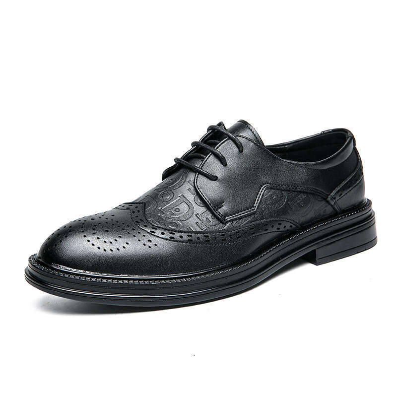 Oversized Youth Solid Color Flat Style Lace up Pointed Leather Men's Fashion Casual Single Shoes