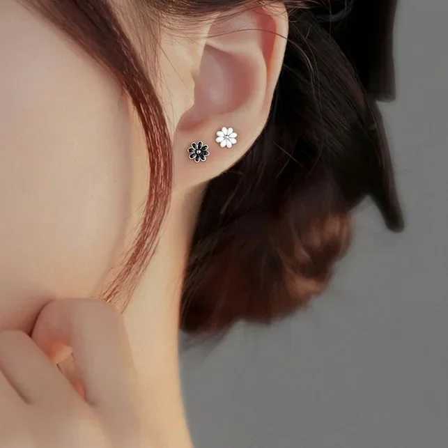 SOFTPIG Real 925 Sterling Silver 6mm Enamel Flower Stud Earrings For Women Classic Plant Fine Jewelry Minimalist Accessories C251103