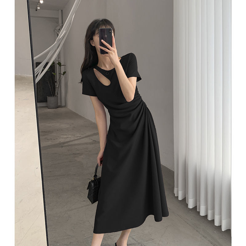 D211 Summer new hollow French temperament slim design waist Hepburn style long skirt summer niche