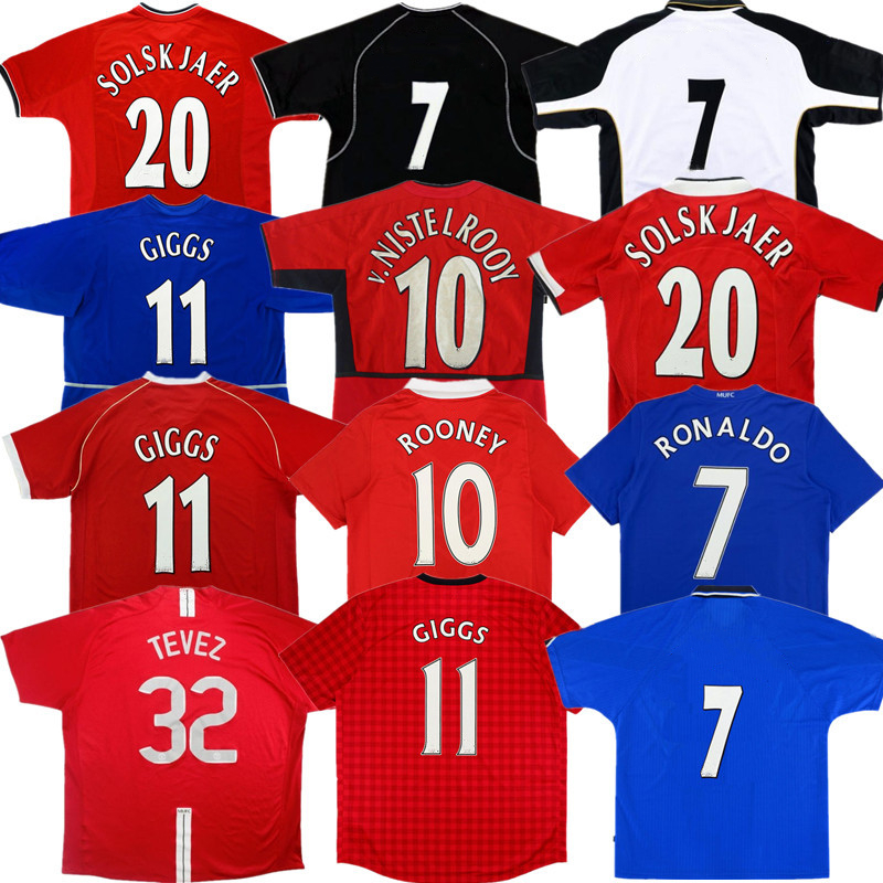 MUFCes Club Retro football jersey Ronaldo Rooney Giggs Nani 06.07.08 Long Sleeved Scholes Tevez BERBATOV VIDIC Vintage Classic Football shirt