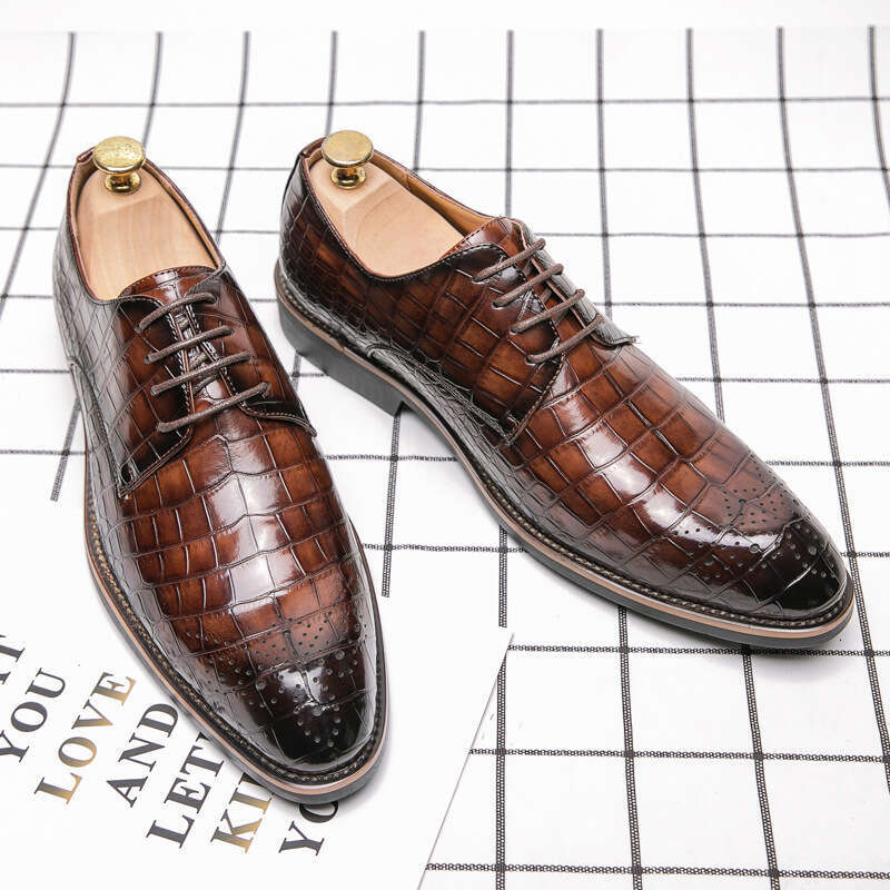 2024 Men's Large Size New Casual Fashion British Style Leather Shoes Korean Edition Trend