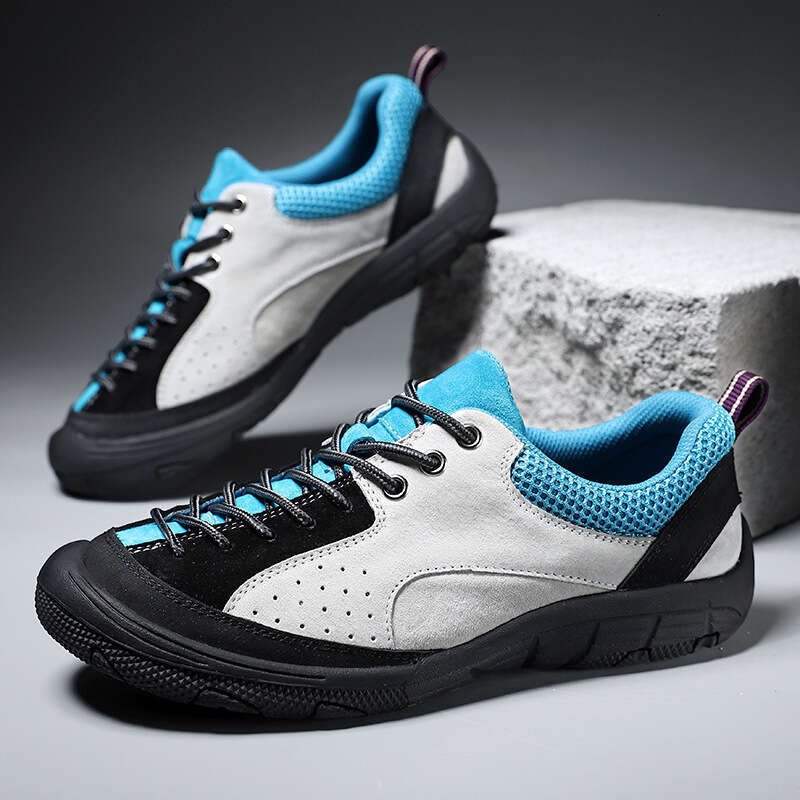 Large size men's suede casual outdoor sports shoes, breathable all year round, travel and hiking shoes