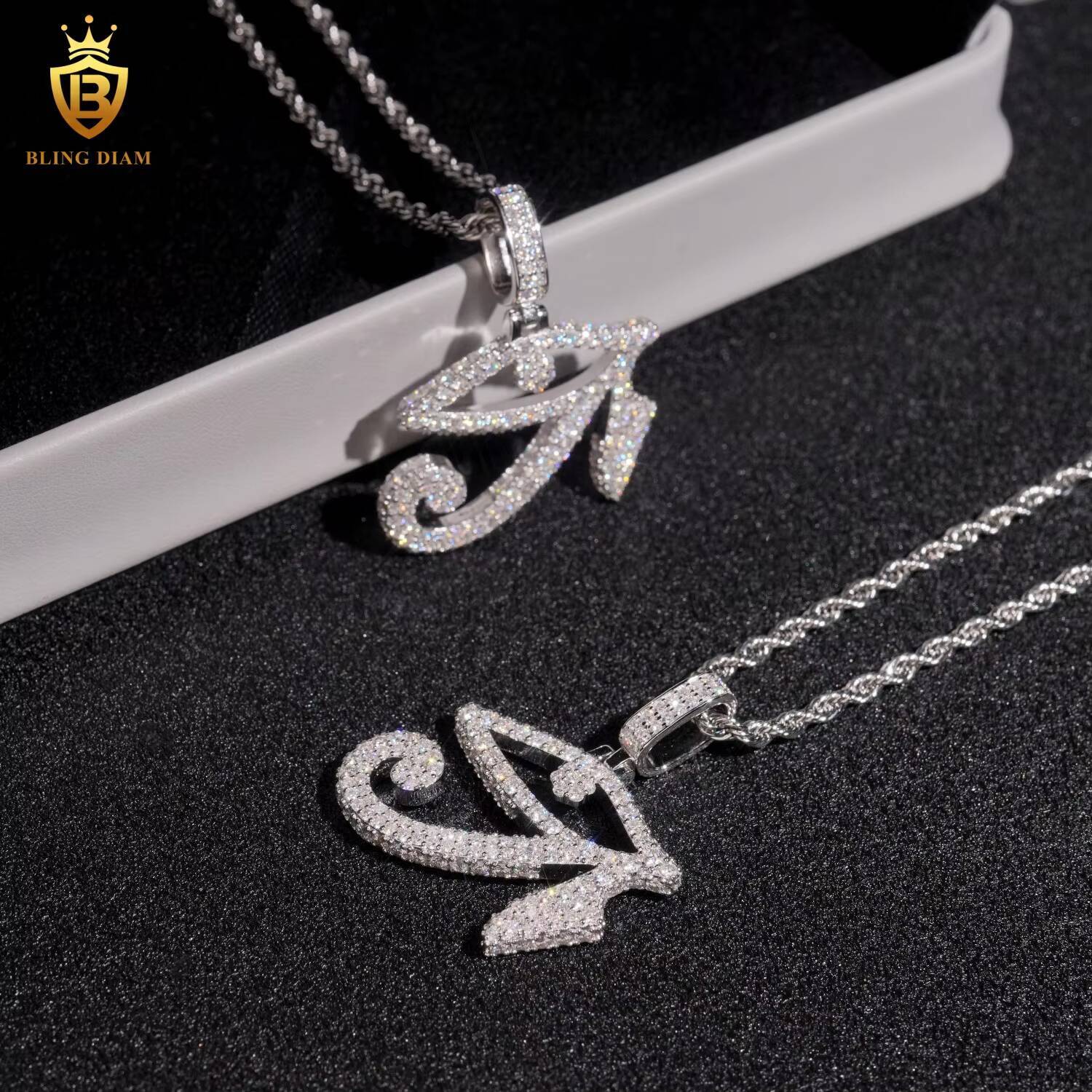 Iced Out Pendant Charms 925 Silver Round Brilliant Moissanite Pendant D Color GRA Certified Fine Pendant Necklaces for Men