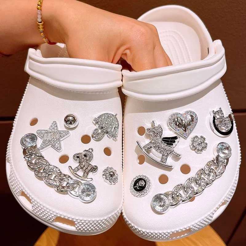 New DIY Cave Shoes Creative Silver Inlaid Diamond Shoes Accessories Charm Shoe Flowers Detachable Garden Shoes Decorative Gifts Z250402