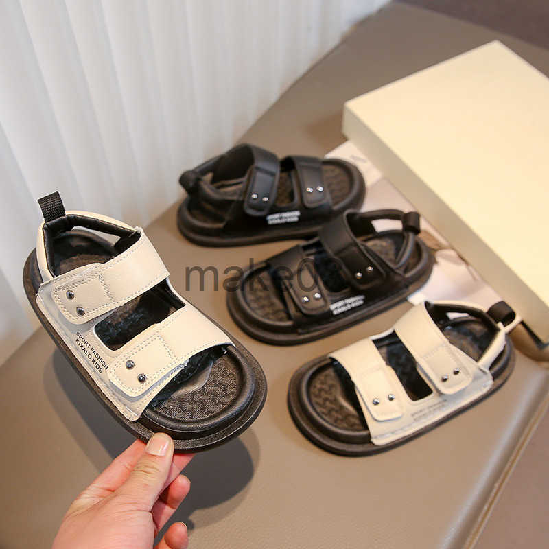 Childrens Sandals 2024 Summer New Style Girls Non slip Soft soled Casual Shoes for Small and Medium sized Boys Beach Shoes Super J250403