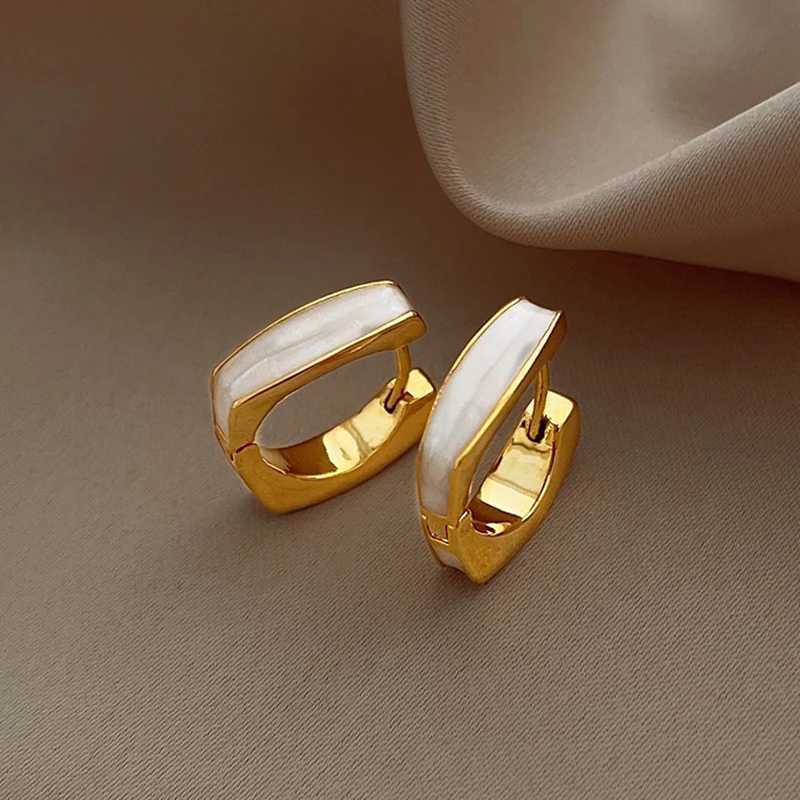 FTCY Minimalist Geometric Women Hoop Earrings Elegant White Enamel Hoop Earrings For Women Jewelry Accessories C251103