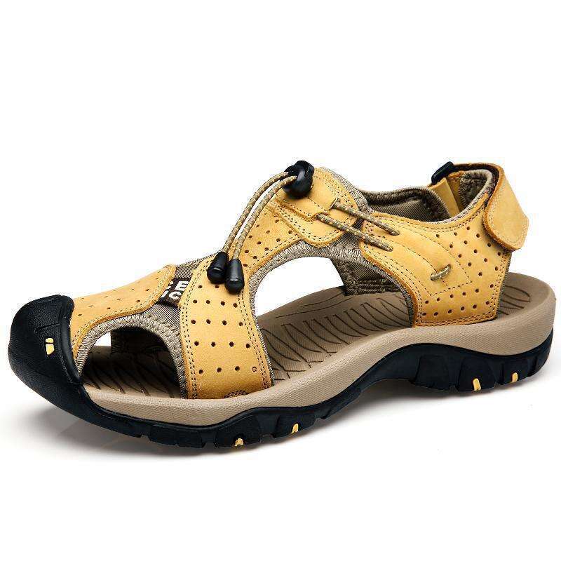 Large size men's summer new hollow breathable beach cowhide hole shoes, soft sole leather sandals for men