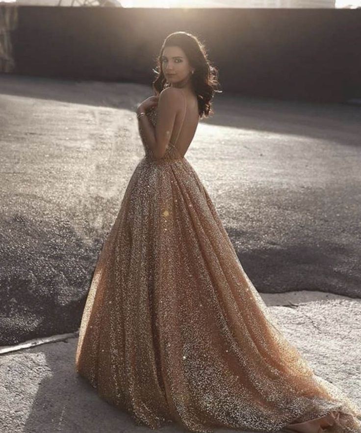Sexy Gold Evening Dresses V Neck Sleeveless Sparkly Sequins Lace Celebrity Prom Dresses Custom Made Vestidos de novias