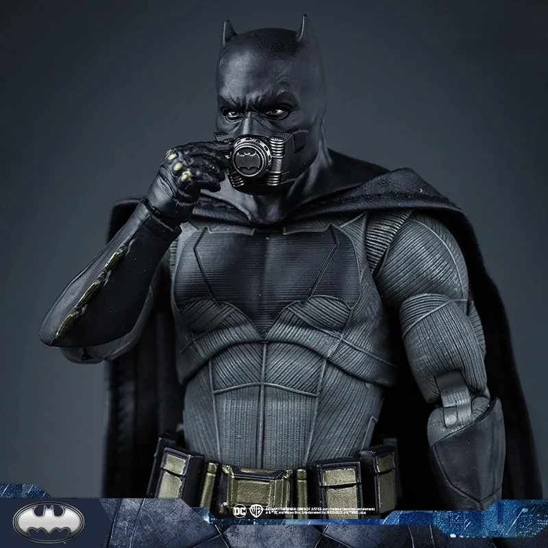 Fondjoy DC Batman Movie Character Model BVS Light Armor Big Batman 1/9 Scale Action Figures Collect Ornaments Gifts For Boys