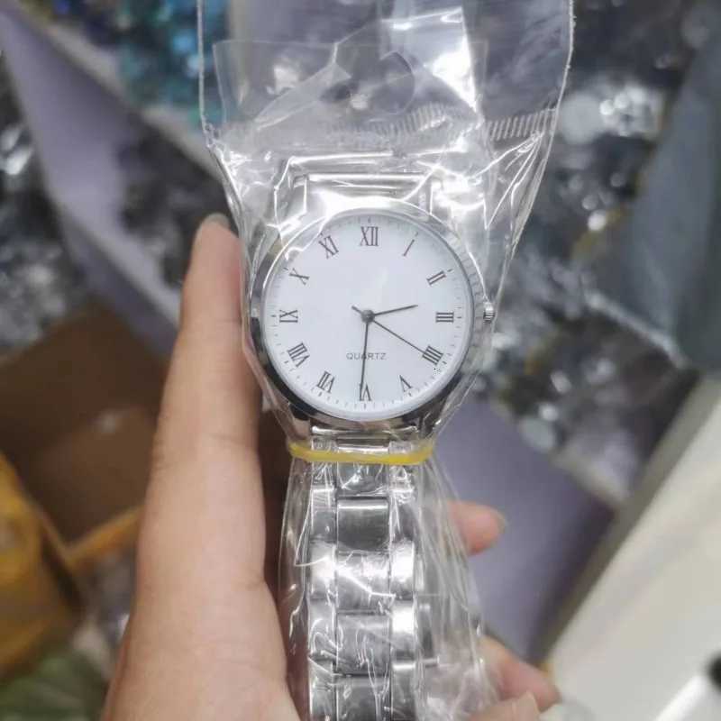 Mens Watch Fashion Casual Quartz Watches Steel Band Wrist Watches Silver Elegant Man Atmosphere Mens Watch Reloj HombreW251104