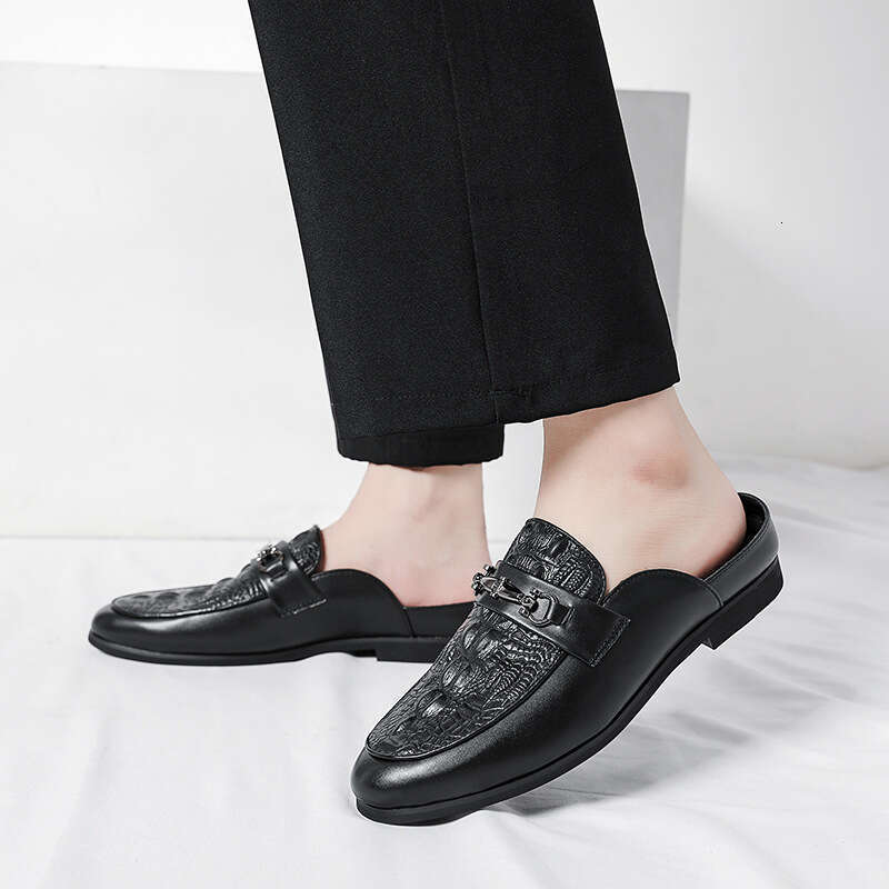 Large men's half slipper leather one foot lazy no heels, bean shoes, Le Fu casual Baotou cool slippers
