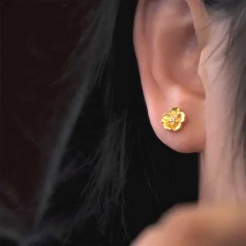 Real 925 Sterling Silver Mini Zircon 18K Gold Peach Blossom Stud Earrings for Women Cute Fine Jewelry Light Luxury Accessories C251103