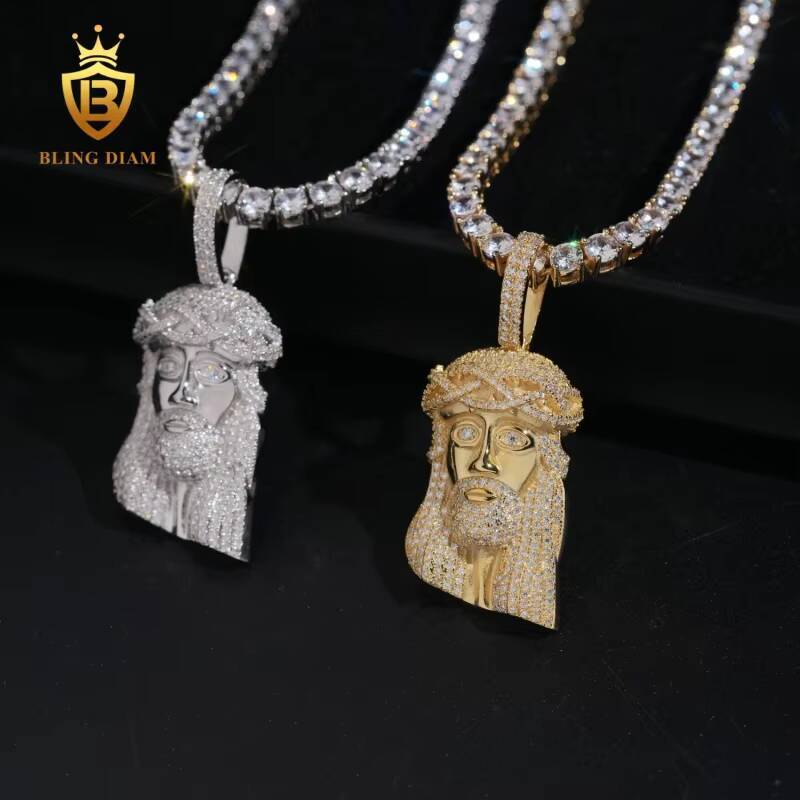 New Arrival Hip Hop Style 925 Silver Moissanite Pendant Iced Out Jewelry Jesus Moissanite Pendant Pass Diamond Tester with GRA