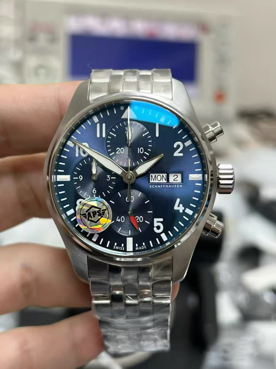 ApsF 388102 Mechanics watch size 41mm thick 14mm with custom cal. 69385 one piece mechanical sapphire glass mirror stainless steel case